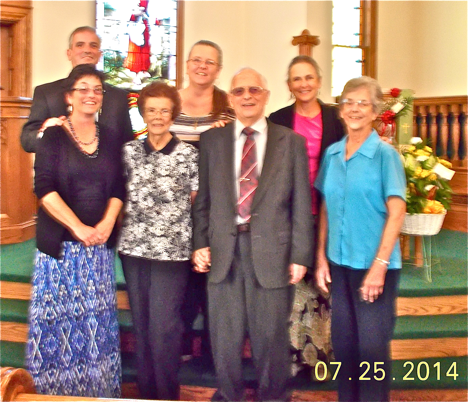 Front left to right: Rachel Nolin Gillespie, Ada Margaret Hutchison Schutz Class of 1941, Kenneth Nolin Schutz Class of 1945, Nancy Nolin Mast Schutz Class of 1950, Back left to right: Douglas Nolin Schutz Class of 1977, Susan Nolin Shopland Schutz Class of 1973,<br /> Sharon Nolin Schutz Class of 1975